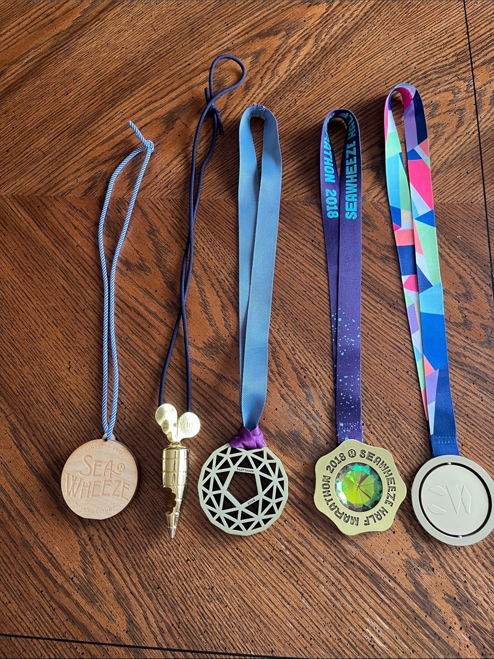 Lululemon Seawheeze 7 Medals